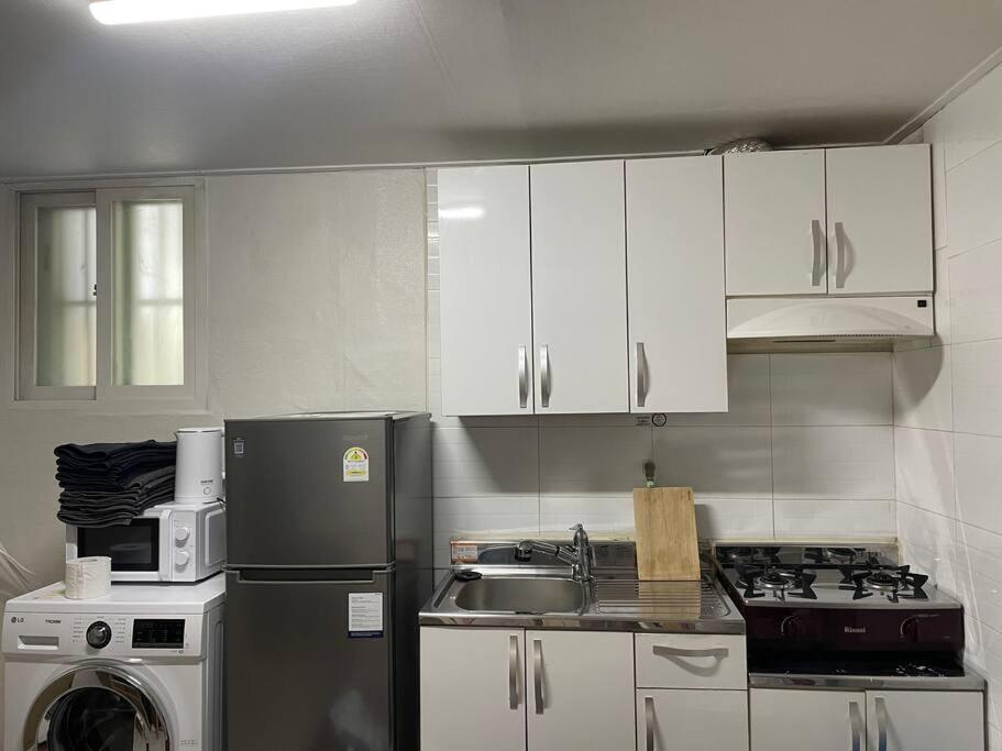 Namsan 101 2mins Metro Apartment Seoul